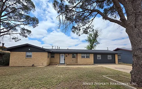 4603 Mercedes Dr Photo 1