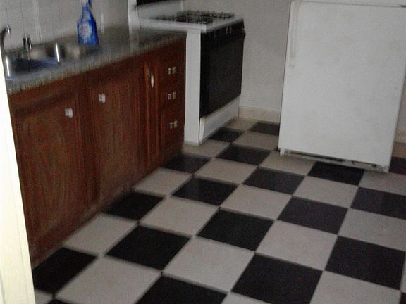 4th image of 2202 Hutchins St APT C