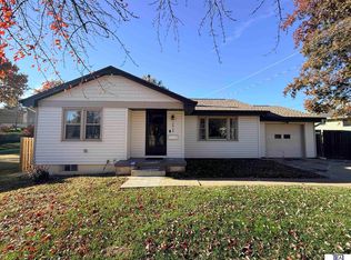 2914 Westgate Rd, Omaha, NE 68124