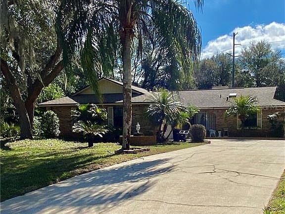 3rd image of 752 Briarcliff Dr