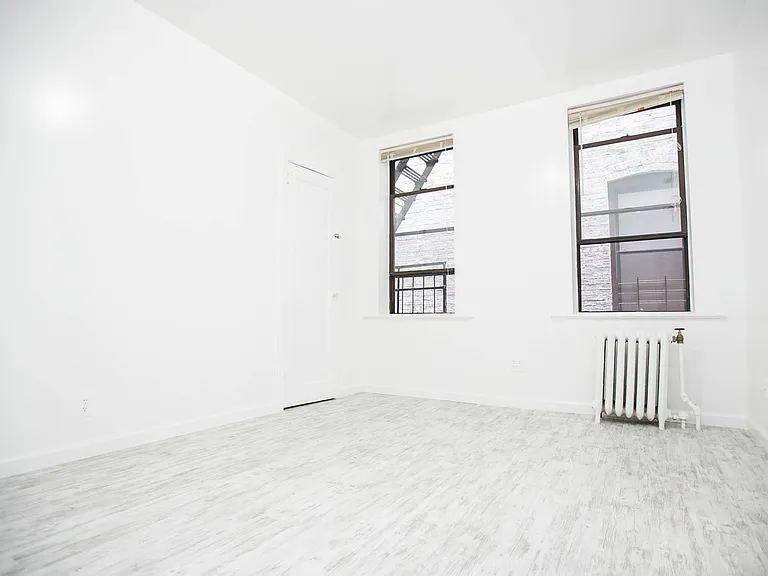 3315 Pleasant Ave #306 — Photo 8