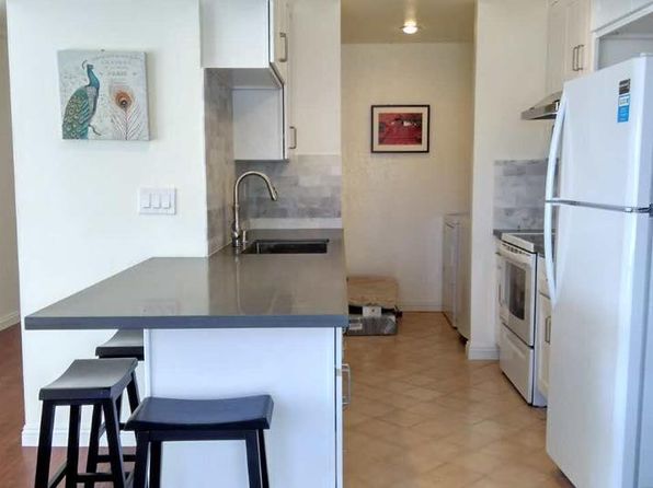 7783 Camino Glorita