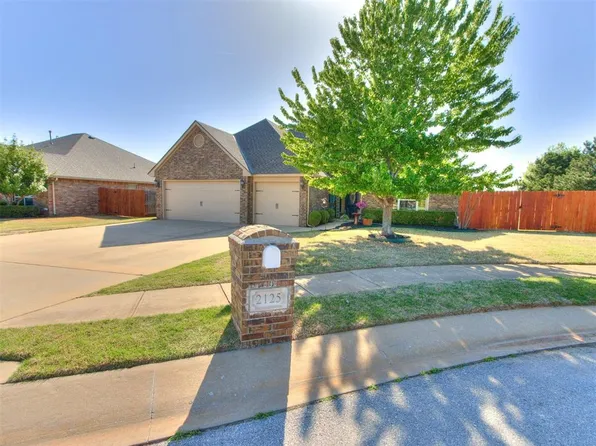 2125 Kendal Ct, Edmond, OK 73003