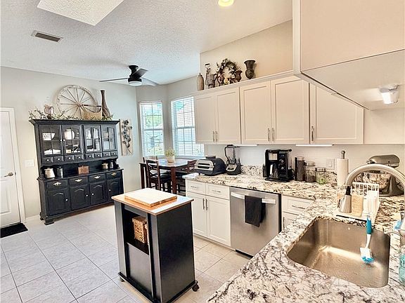 3rd image of 3533 S Belgrave Dr