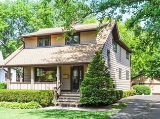 1365 Oakwood Ave, Highland Park, IL 60035