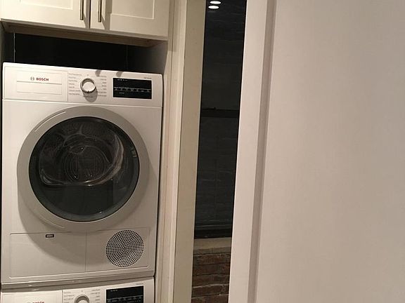 5th image of 322 E 59th St APT 3D