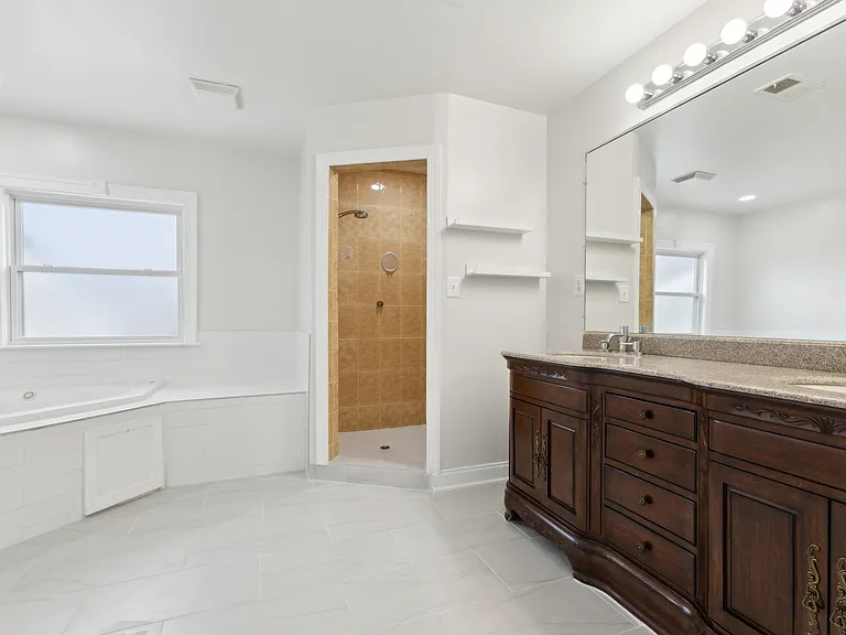 10828 Miller Rd — Photo 45