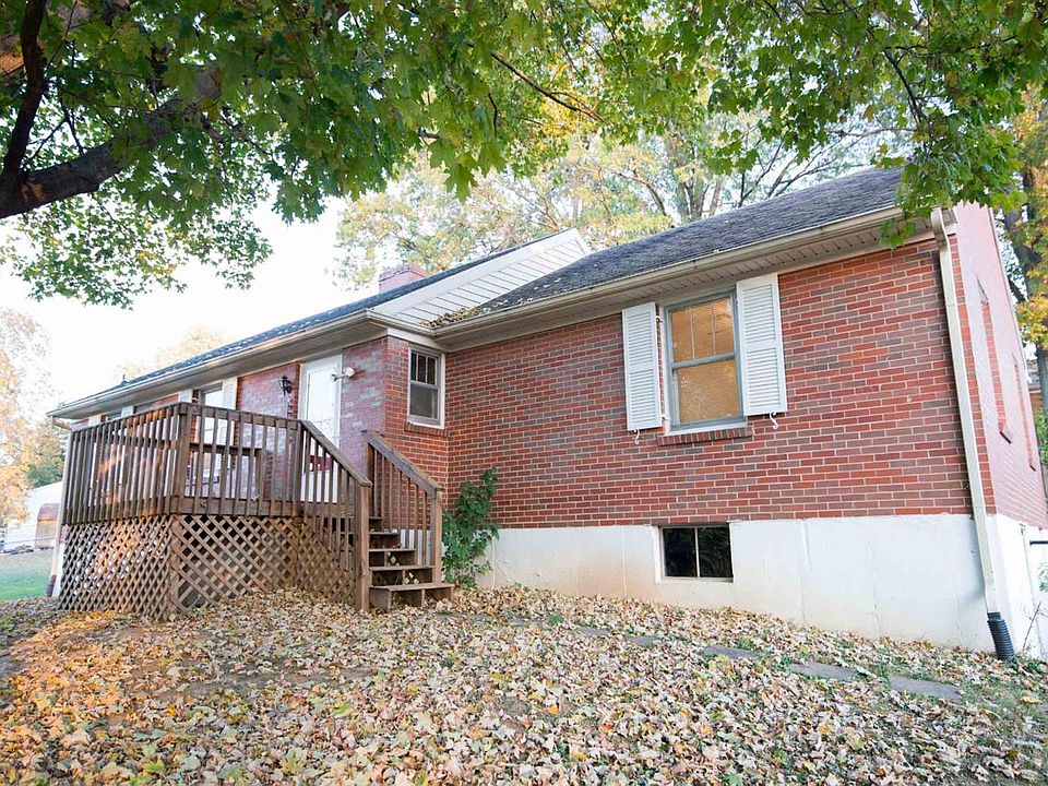 1st image of 125 Winding Way Dr