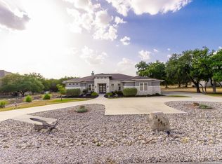 2641 Beaver Ln, New Braunfels, TX 78132