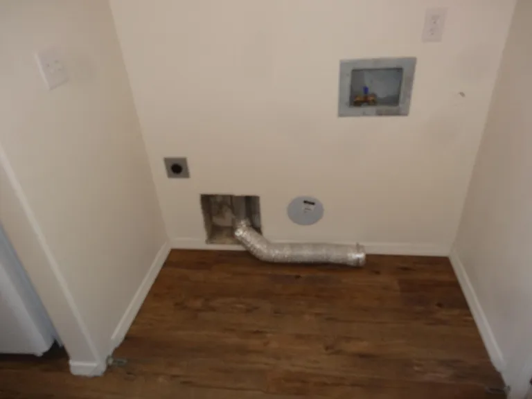 Laundry Area off kitchen