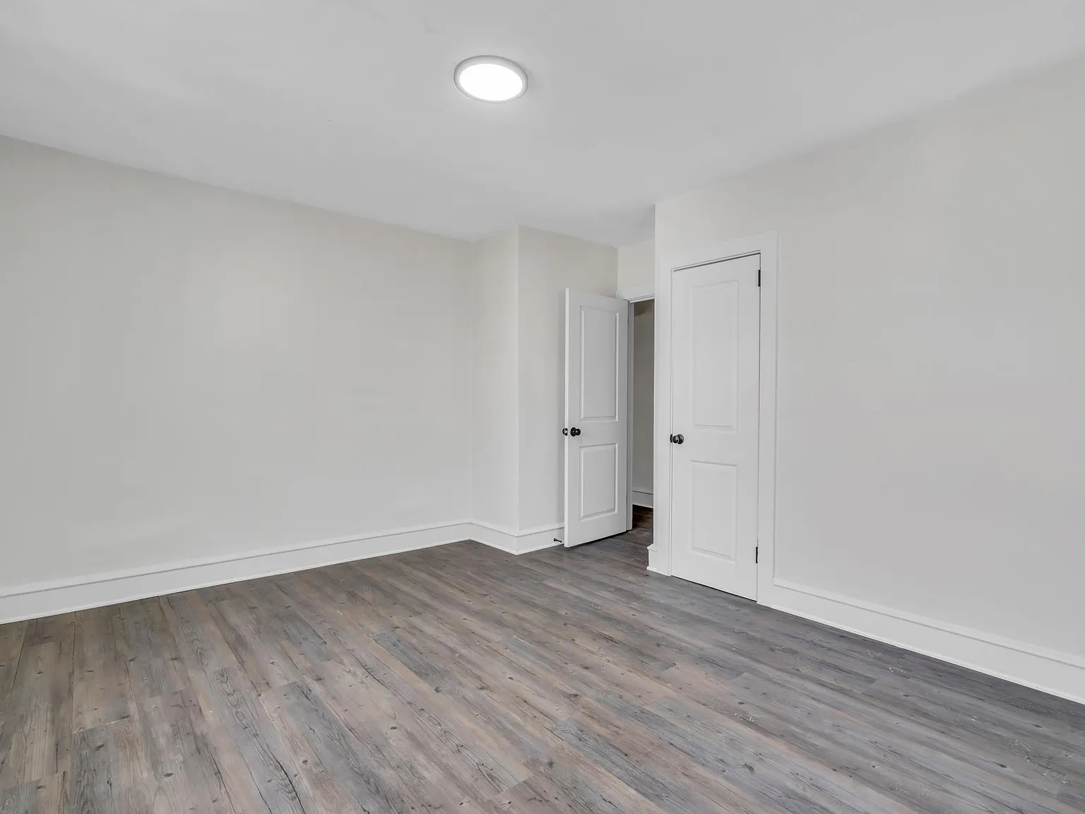 1 bed, 850 sqft, $1,195 — Photo 2