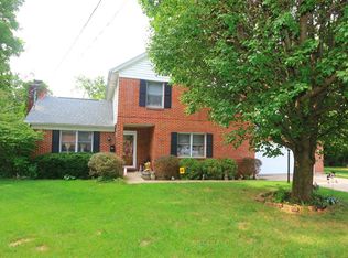 3704 Lyndon Center Ct, Cincinnati, OH 45236
