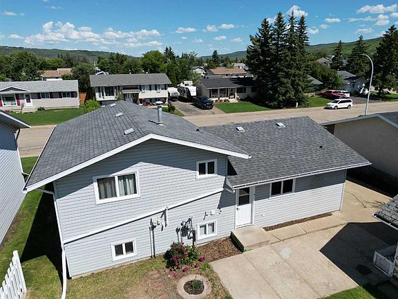 2nd image of 9609 N 77th Ave