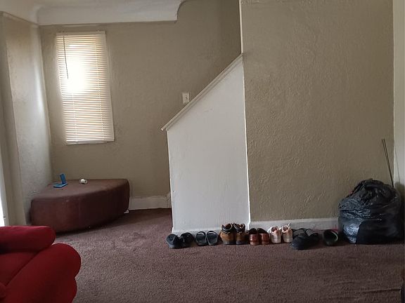 5th image of 11137 Balfour Rd