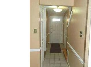 9413 Granite Hill Rd, Columbia, MD 21046