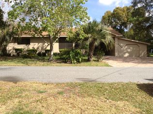 8028 Grovemont Estates Rd, Groveland, FL 34736
