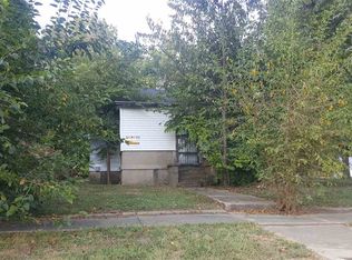 518 2nd St, Lincoln, IL 62656