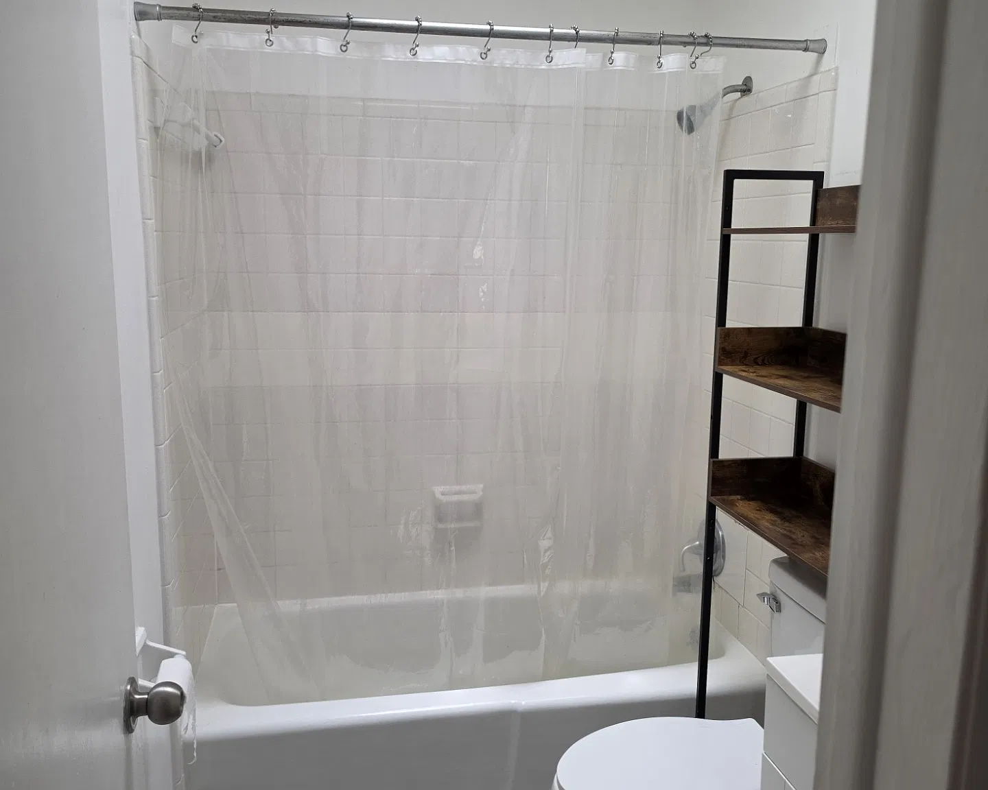 2 bed, 750 sqft, $1,495 — Photo 3