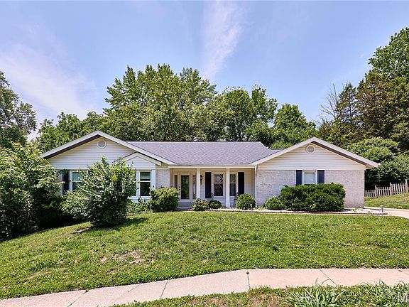 2nd image of 14338 Millbriar Cir