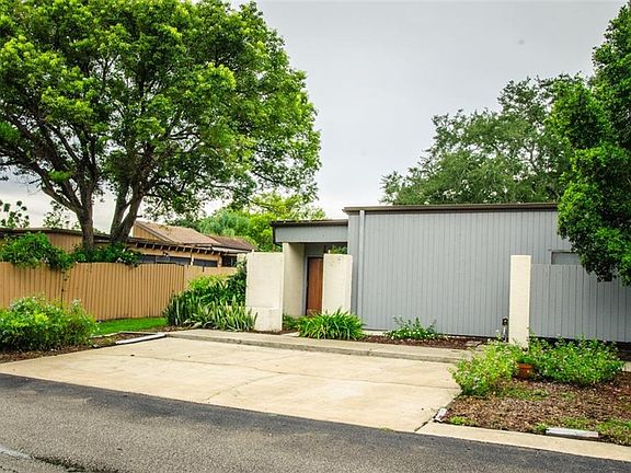2nd image of 2391 Antilles Dr