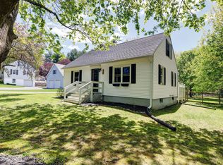 20 Sturgis Ave, Lee, MA 01238