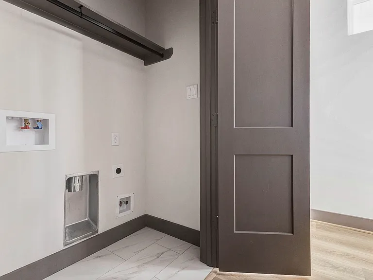4803 Paula St — Photo 21