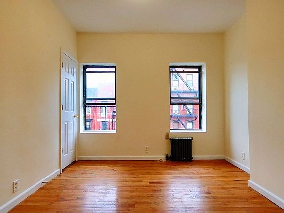2nd image of 510 E 5th St APT 11