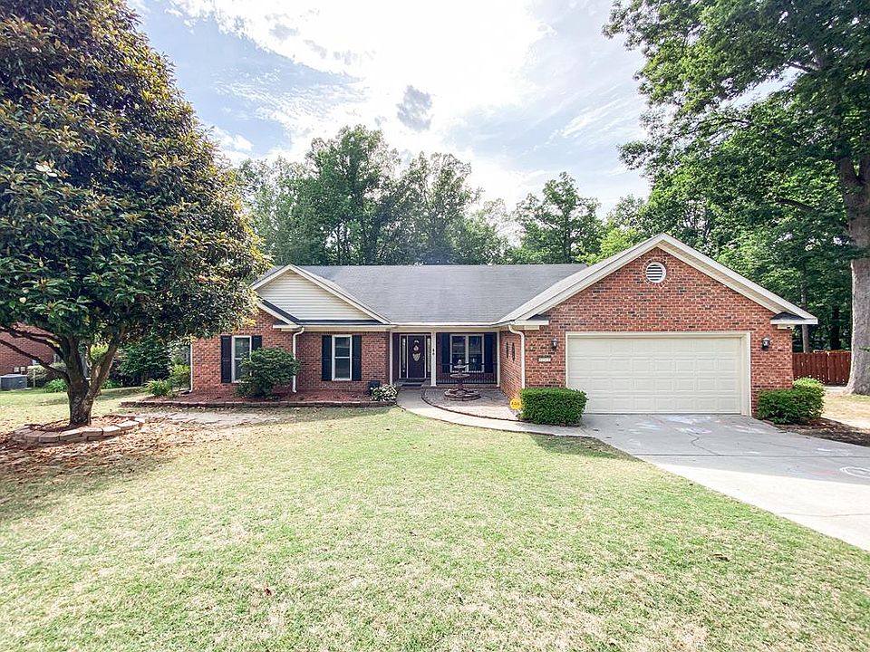 1st image of 409 Wade Plantation Dr