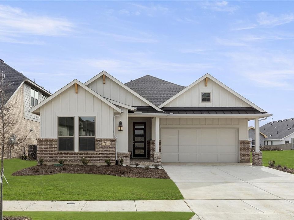 1st image of 2609 Half Moon Way