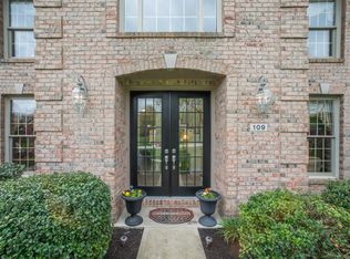 109 Singletree Dr, Venetia, PA