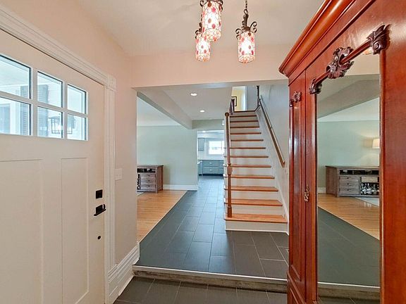 2nd image of 2040 Harrison Ave