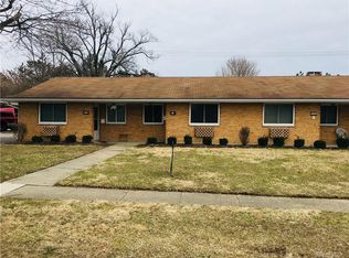 2216 Broadmoor Dr, Kettering, OH 45419