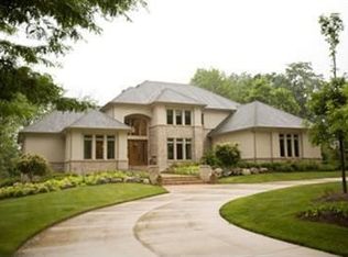 6945 Meeker Woods Dr, Dayton, OH 45414