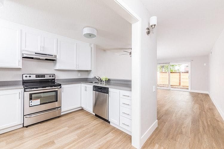1st image of 65 Monte Cresta Ave