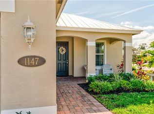 1147 4th Ln SW, Vero Beach, FL 32962