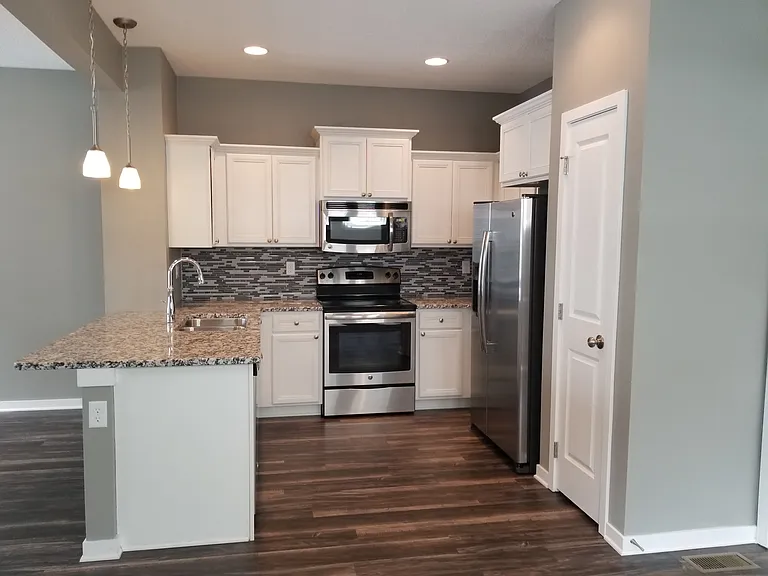 Greenway Square Townhomes — Photo 16