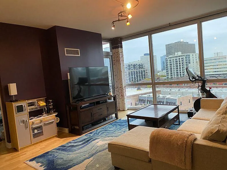 2 bed, 1100 sqft, $2,900 — Photo 2