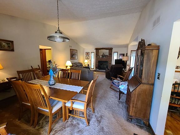 2nd image of 208 Wilmore Dr