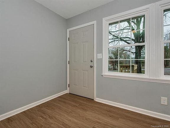 2nd image of 1919 Petty Rd