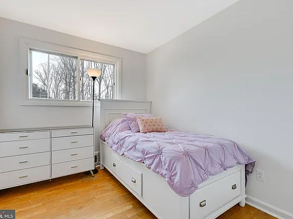 2nd image of 7565 Kingman Dr #1