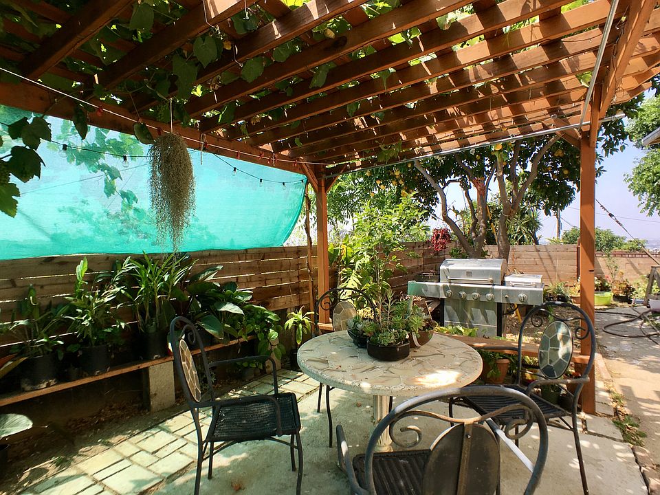 Patio with BBQ Grill