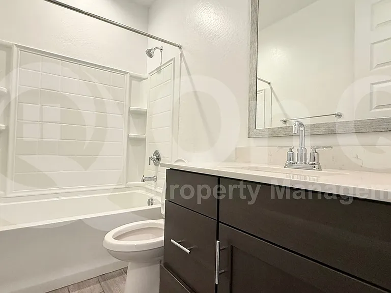 1659 W Paseo Way — Photo 11