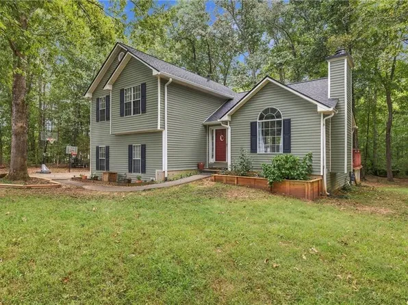 96 Box Car Way W, Dawsonville, GA 30534