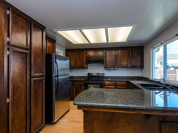 5th image of 2654 Scottsdale Dr