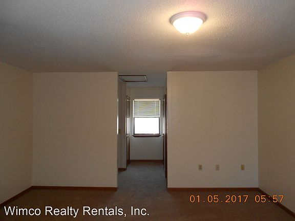 4th image of 146 Alder Ave