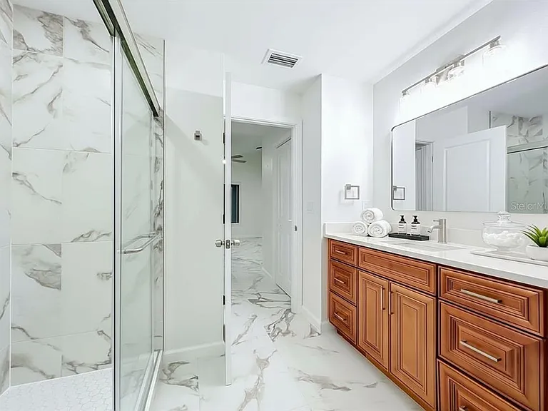 11148 Pinewood Cove Ln — Photo 53