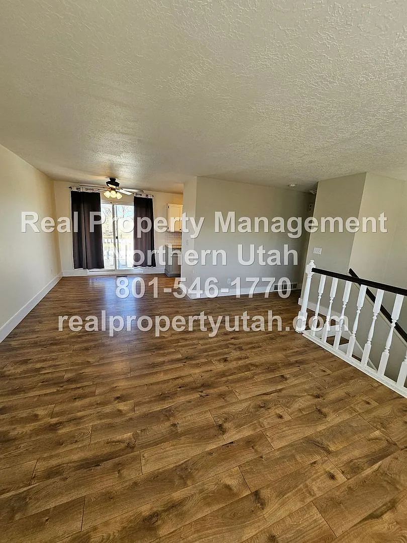 Beautiful 3 Bedroom 2 Bath Home Coming Soon! — Photo 4
