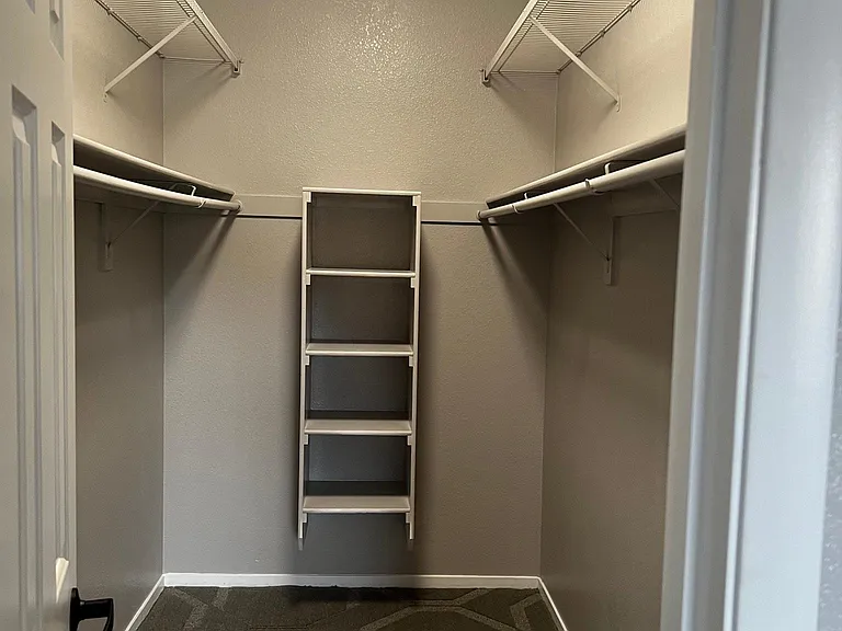 300 Amber Pine St #207 — Photo 22