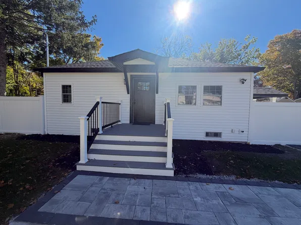 (undisclosed Address), Nesconset, NY 11767