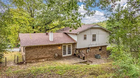 Building Photo - 24 Rio Grande Forest Dr